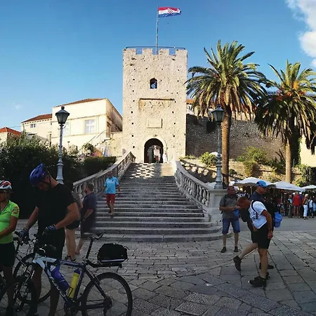 Prigradice With Sea View 402