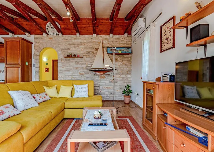 Holiday Home Prigradice With Sea View 402 Holiday home