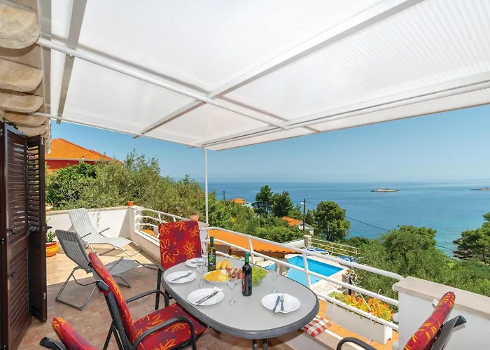 Holiday Home Prigradice With Sea View 402 Holiday home *