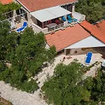 Vikendica Holiday Home Prigradice With Sea View 402 Prigradica